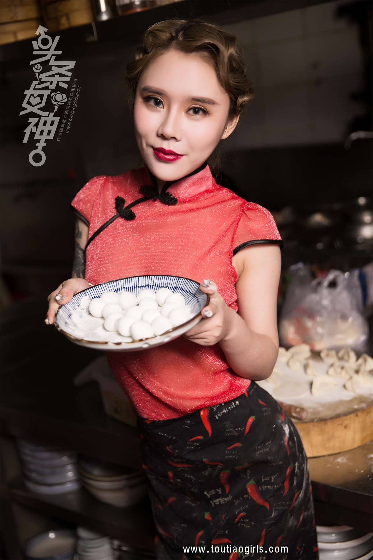 TouTiao头条女神 2018.02.13 爱丽莎 爱吃饺子-日更街拍