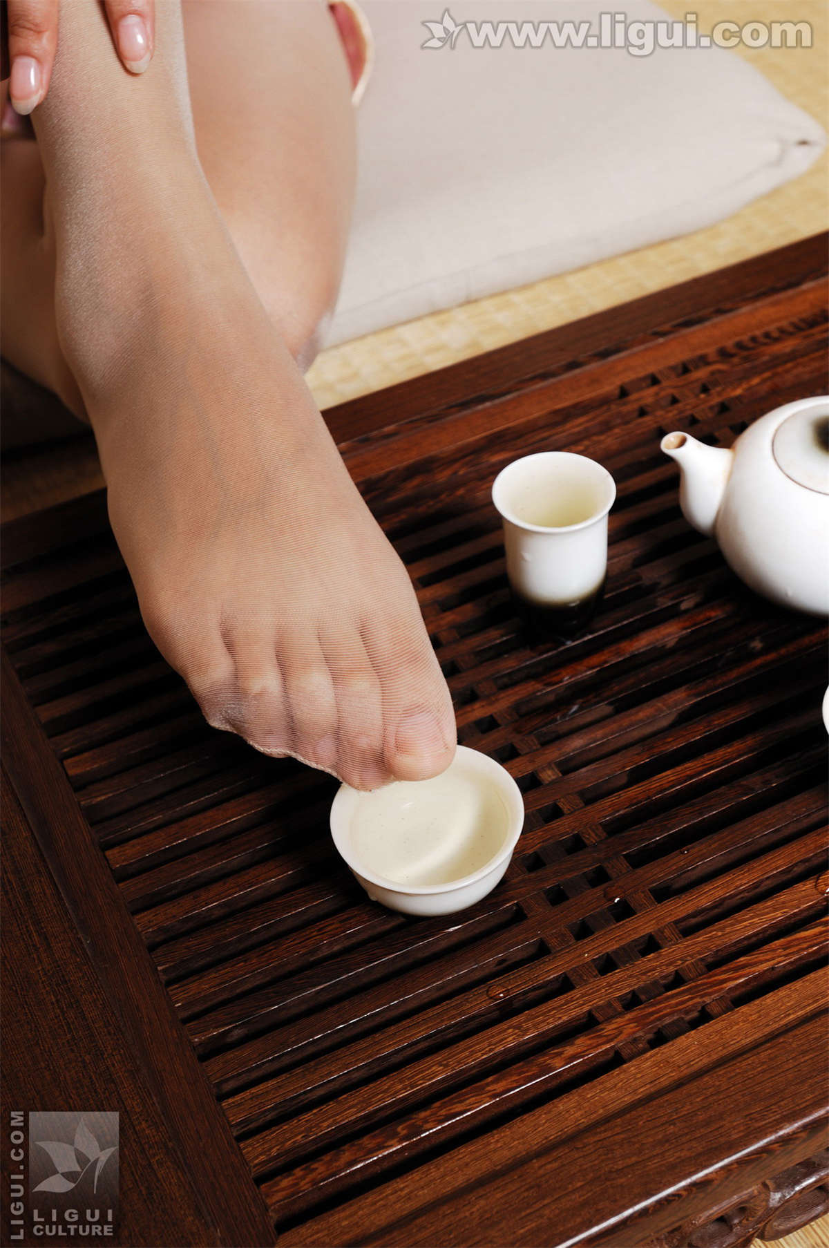 图片[2]-Ligui丽柜 20090824 梦娜玉足茶艺秀柔情 梦娜-日更街拍