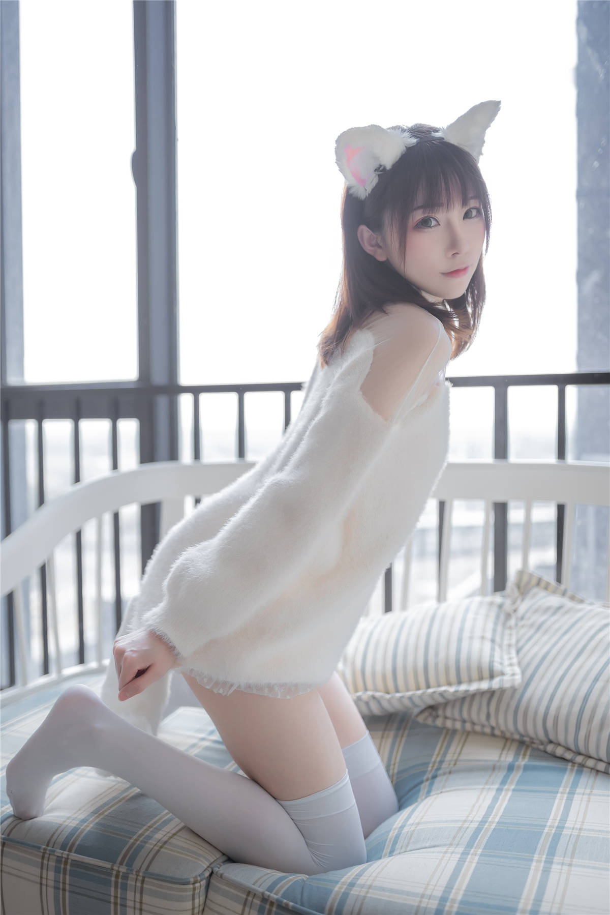 动漫Cos博主-绮太郎Kitaro 白喵女友-日更街拍