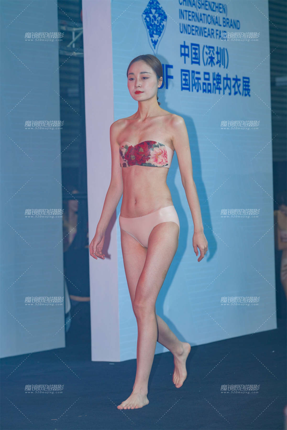 内衣秀-日更街拍