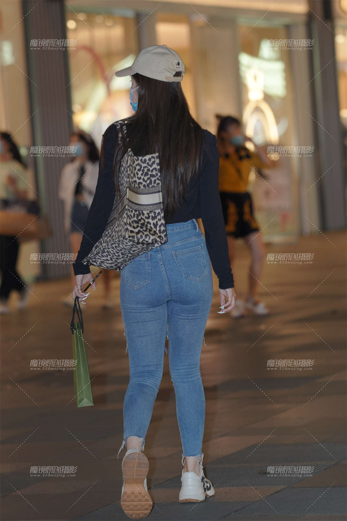 图片[2]-紧牛美眉-日更街拍