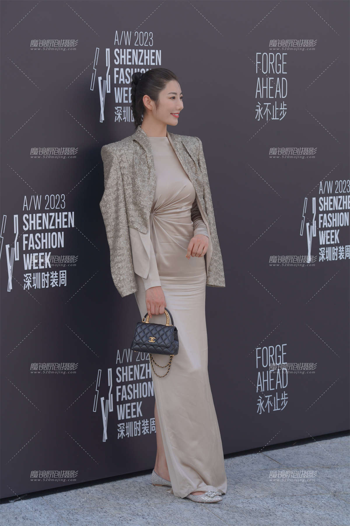 气质美女-日更街拍