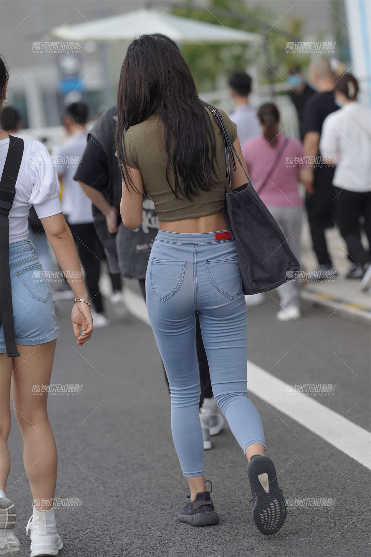 图片[2]-紧牛美女-日更街拍