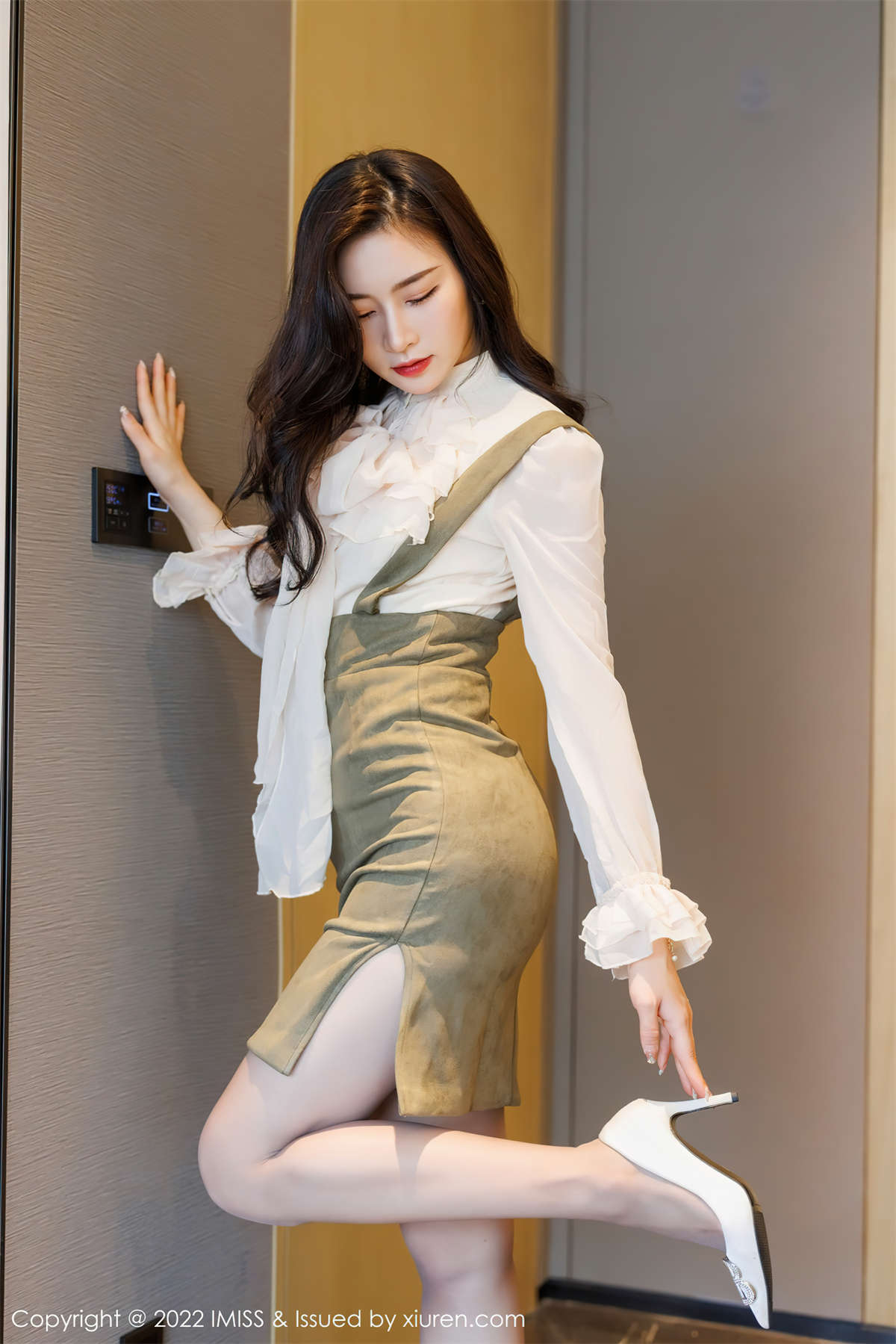 图片[2]-IMiss爱蜜社 2022.02.14 VOL.664 Vanessa-日更街拍