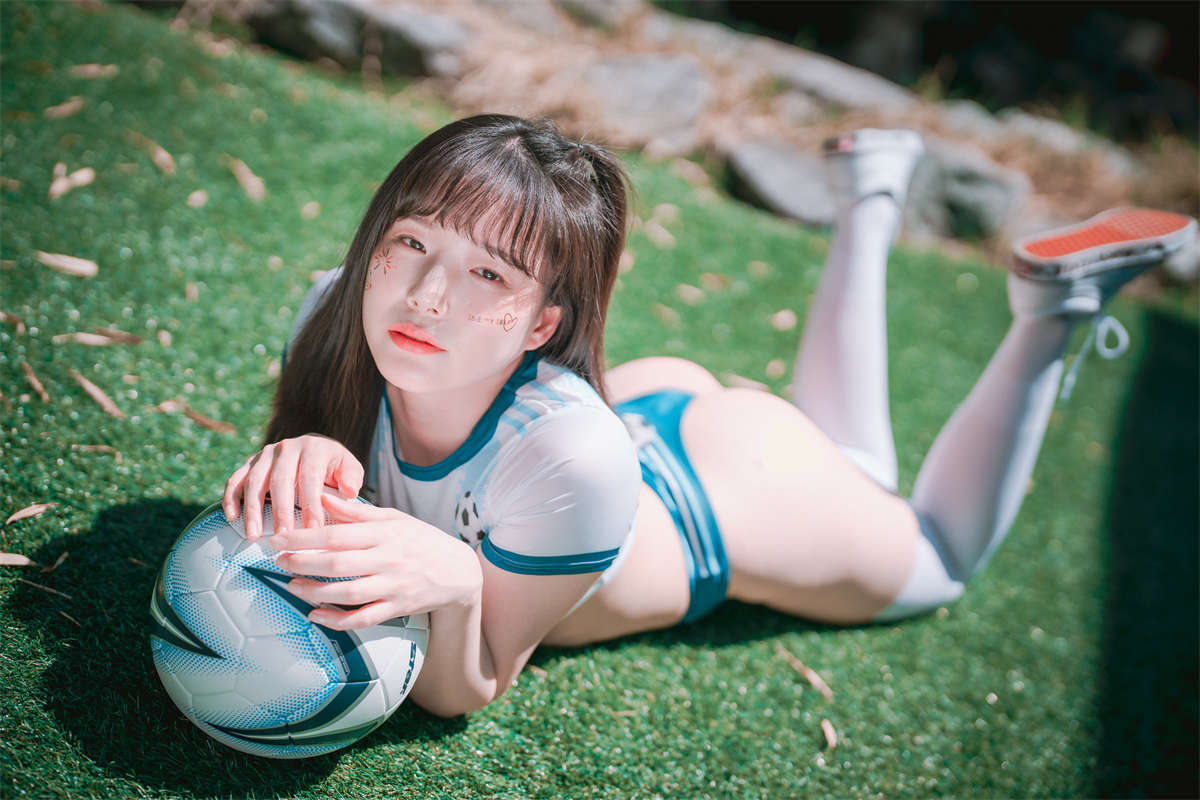 [DJAWA] PIA – Football Star-日更街拍