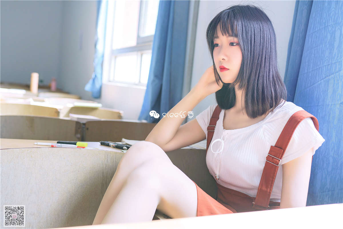 SIEE丝意 NO.306 蓓蓓 学姐，炎炎夏日-日更街拍