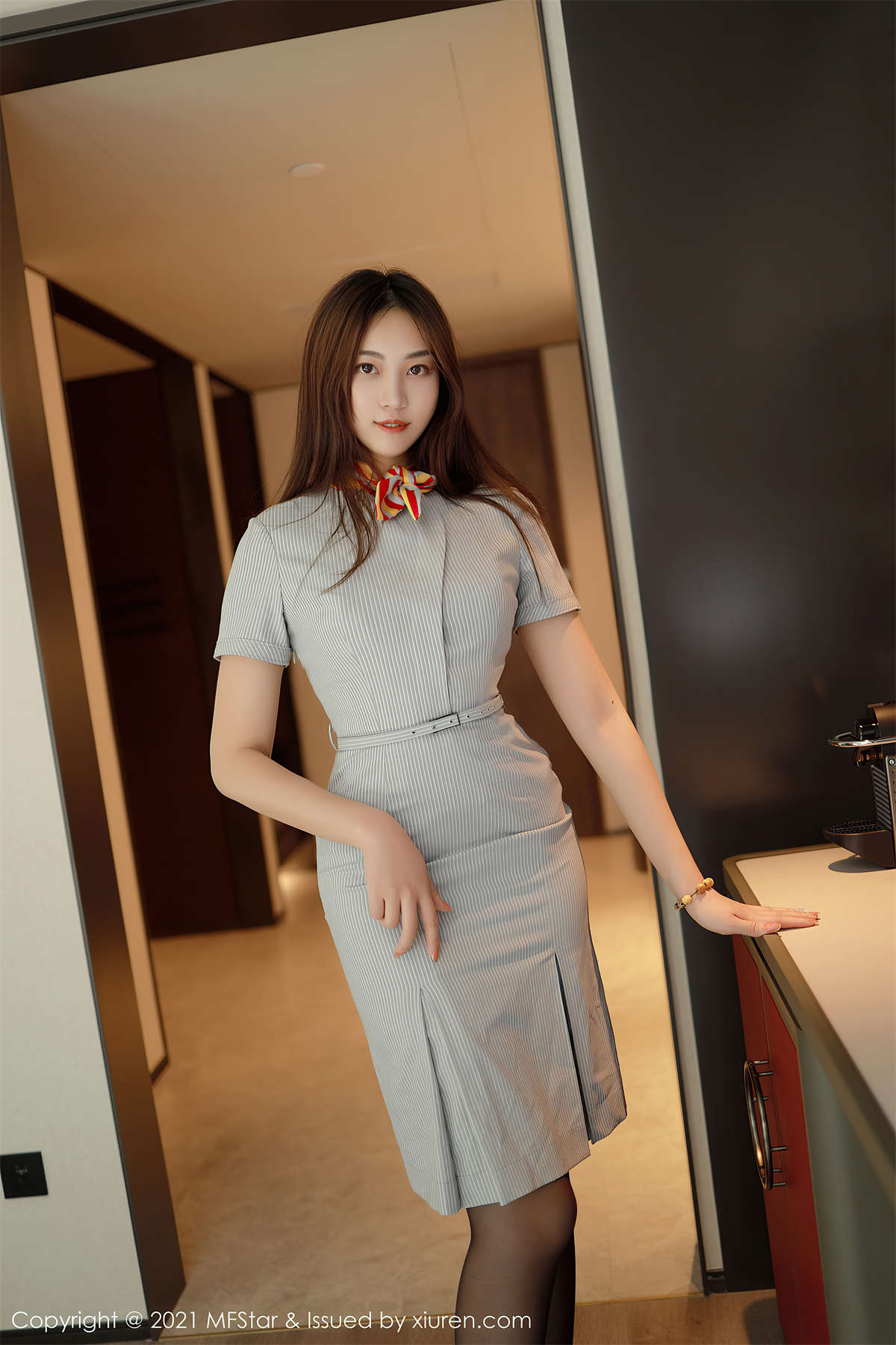 图片[2]-MFStar模范学院 2021.02.04 VOL.454 郑颖姗Bev-日更街拍