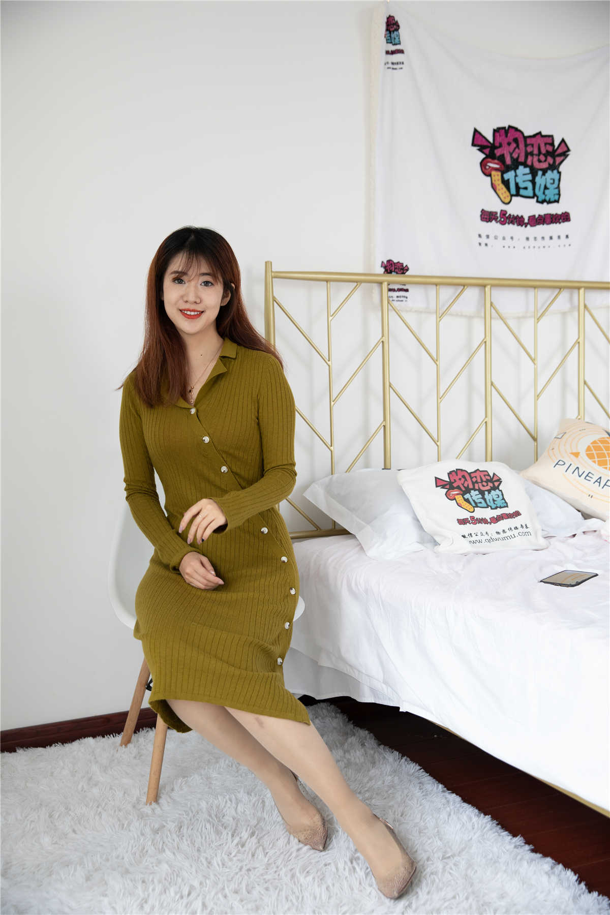 图片[2]-物恋传媒 NO.572期： 小轩-奶茶如她-日更街拍