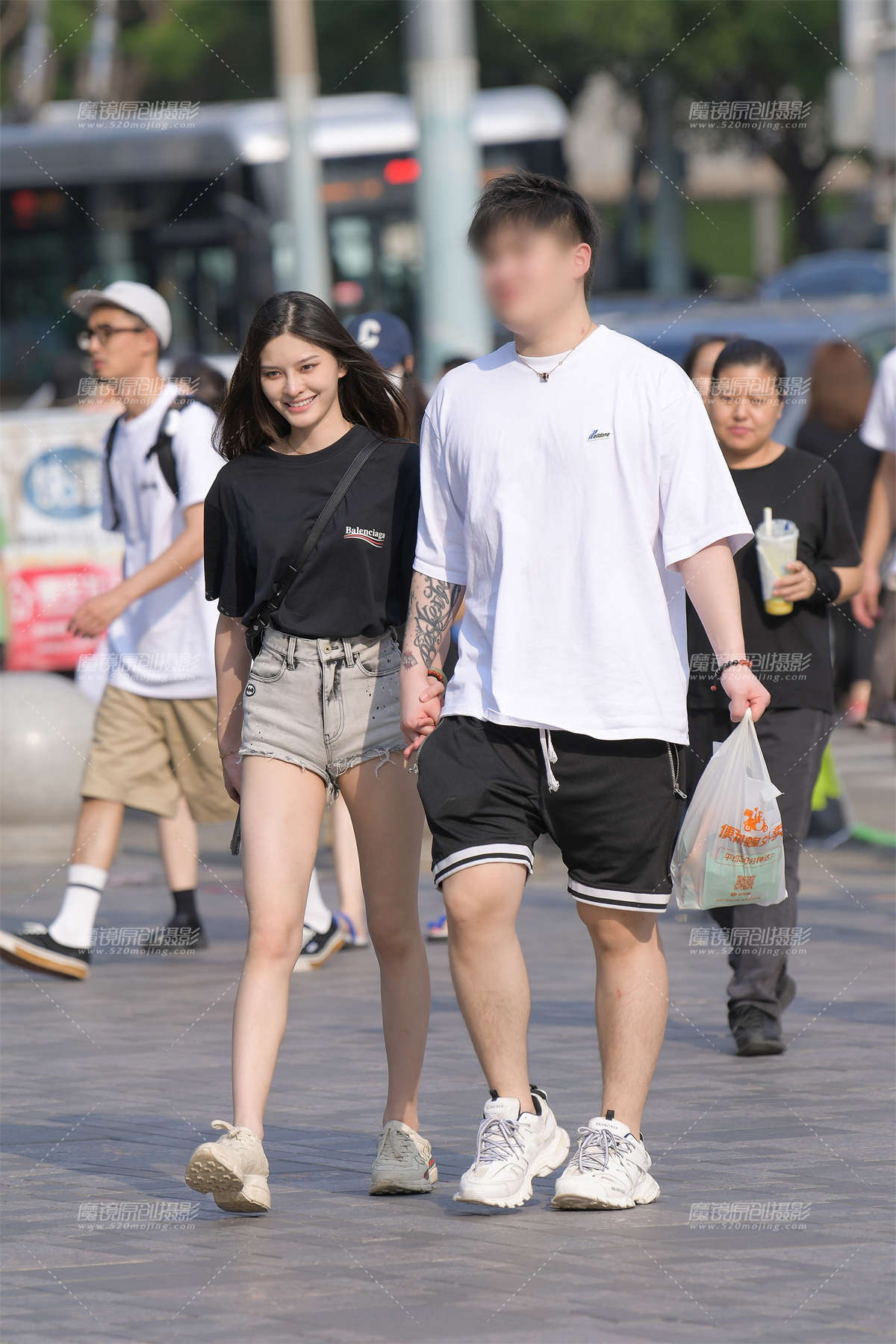 热裤女友-日更街拍