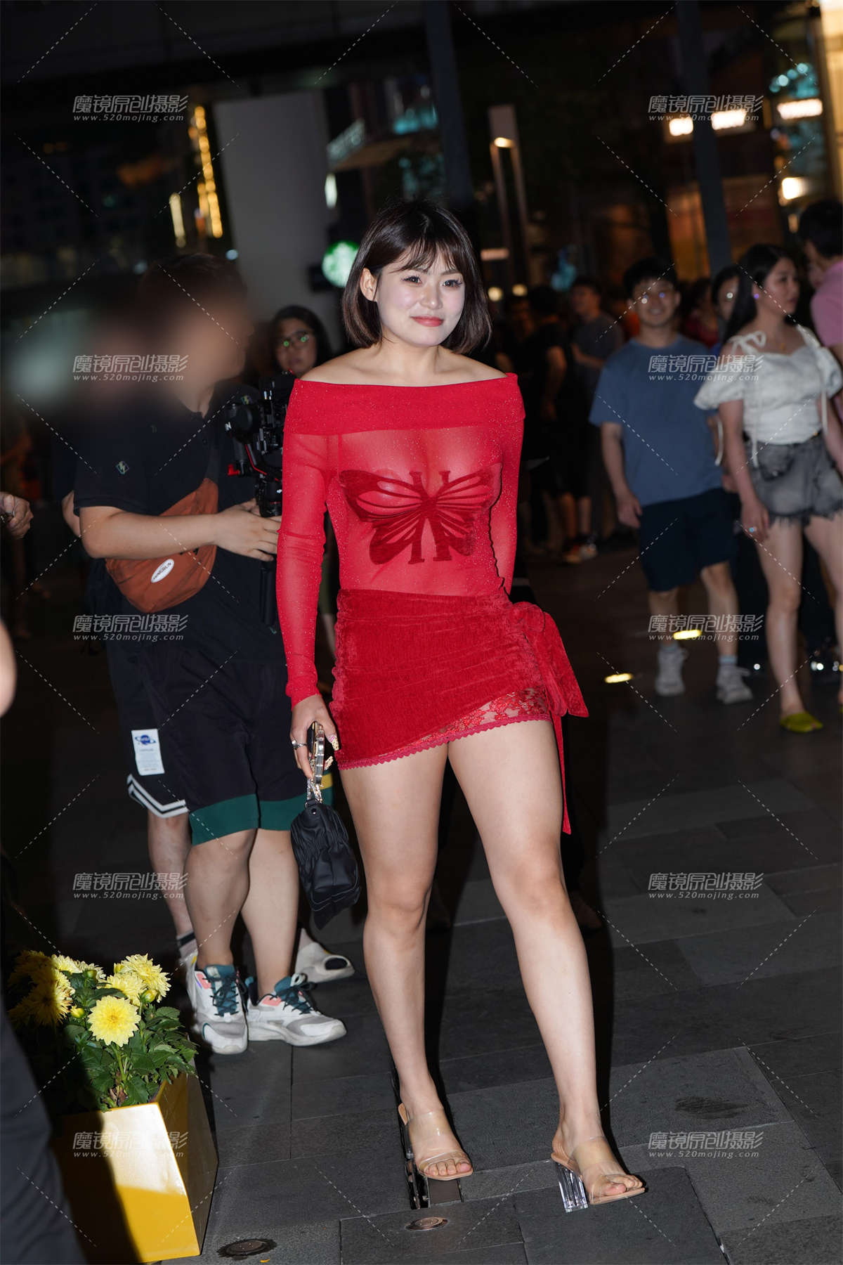 图片[2]-性感艳红-日更街拍