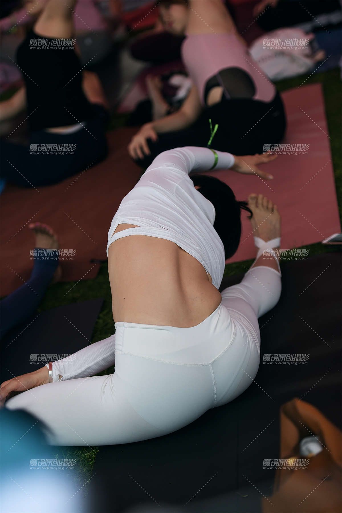 【咔喳赛帖】动作漂亮-日更街拍