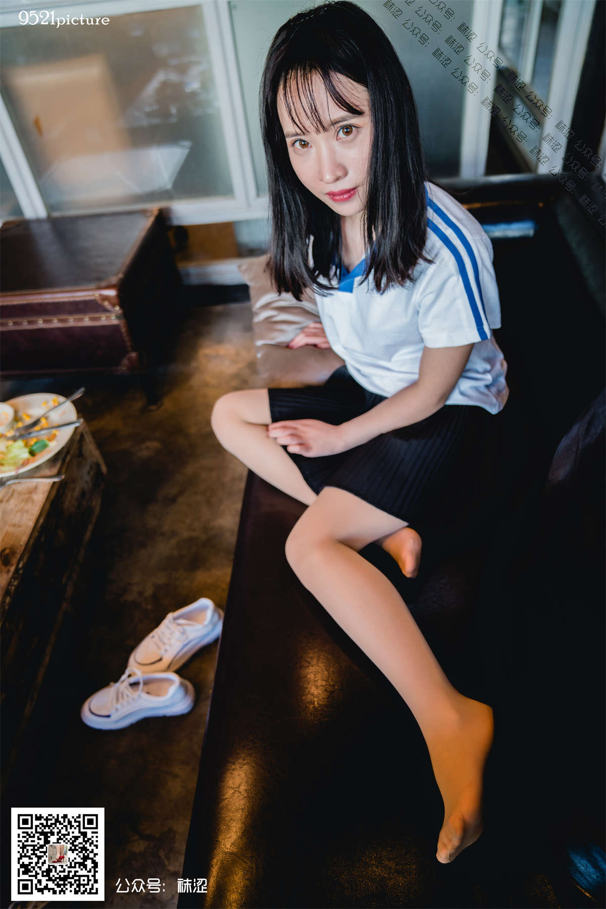图片[2]-袜涩写真 VOL.030 Amanda学生制服-日更街拍