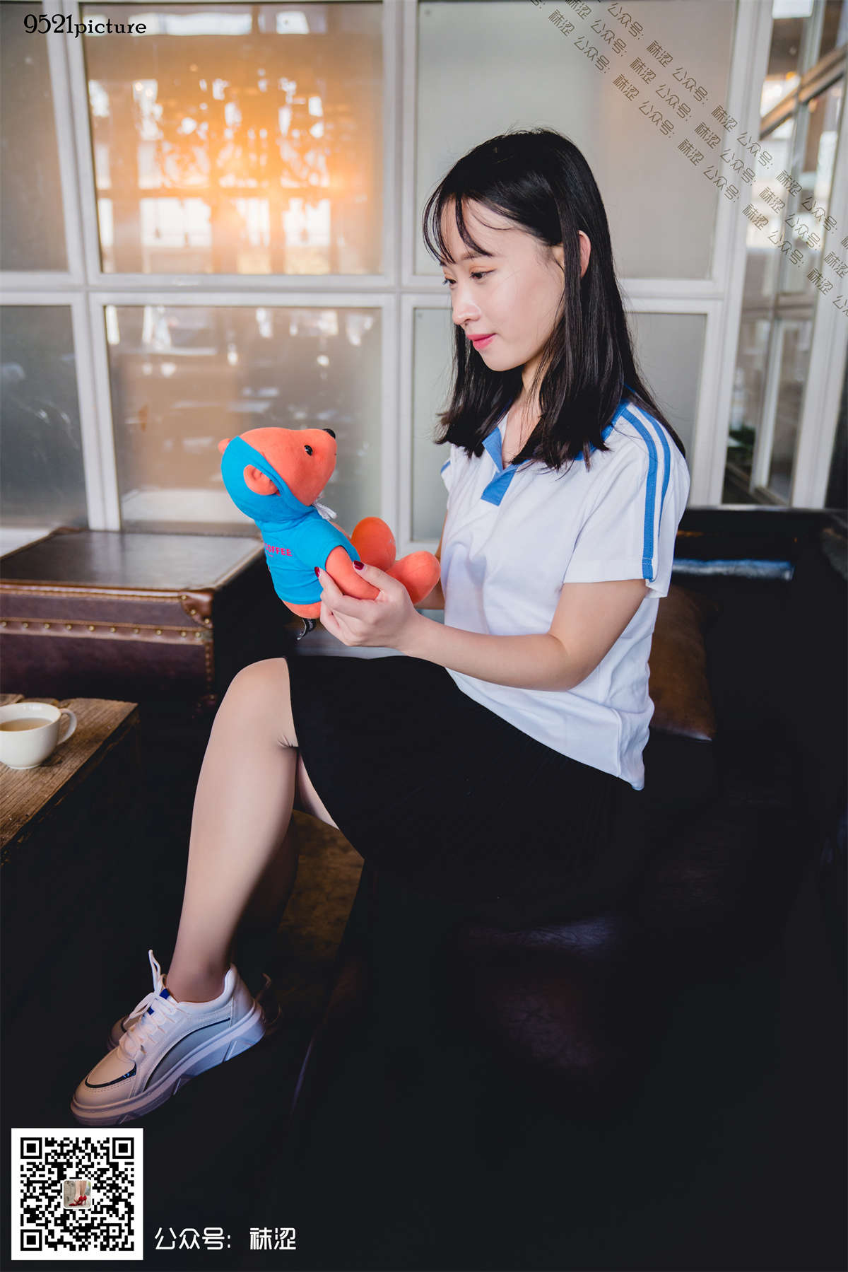 袜涩写真 VOL.030 Amanda学生制服-日更街拍
