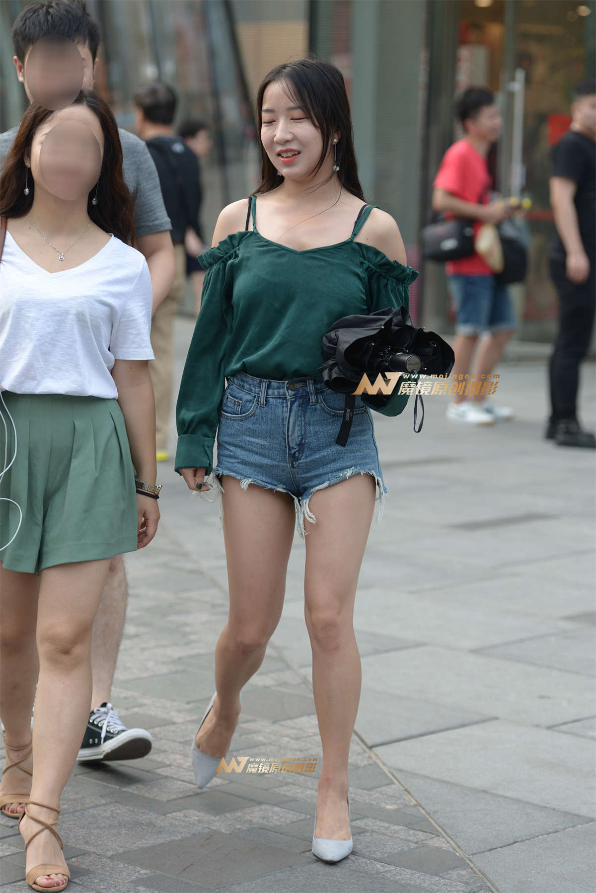 条纹白内内 热裤-日更街拍