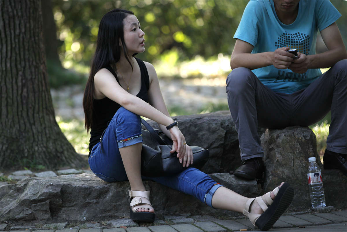 图片[2]-踏青公园街拍系列No.410 凉拖拼图2组-日更街拍