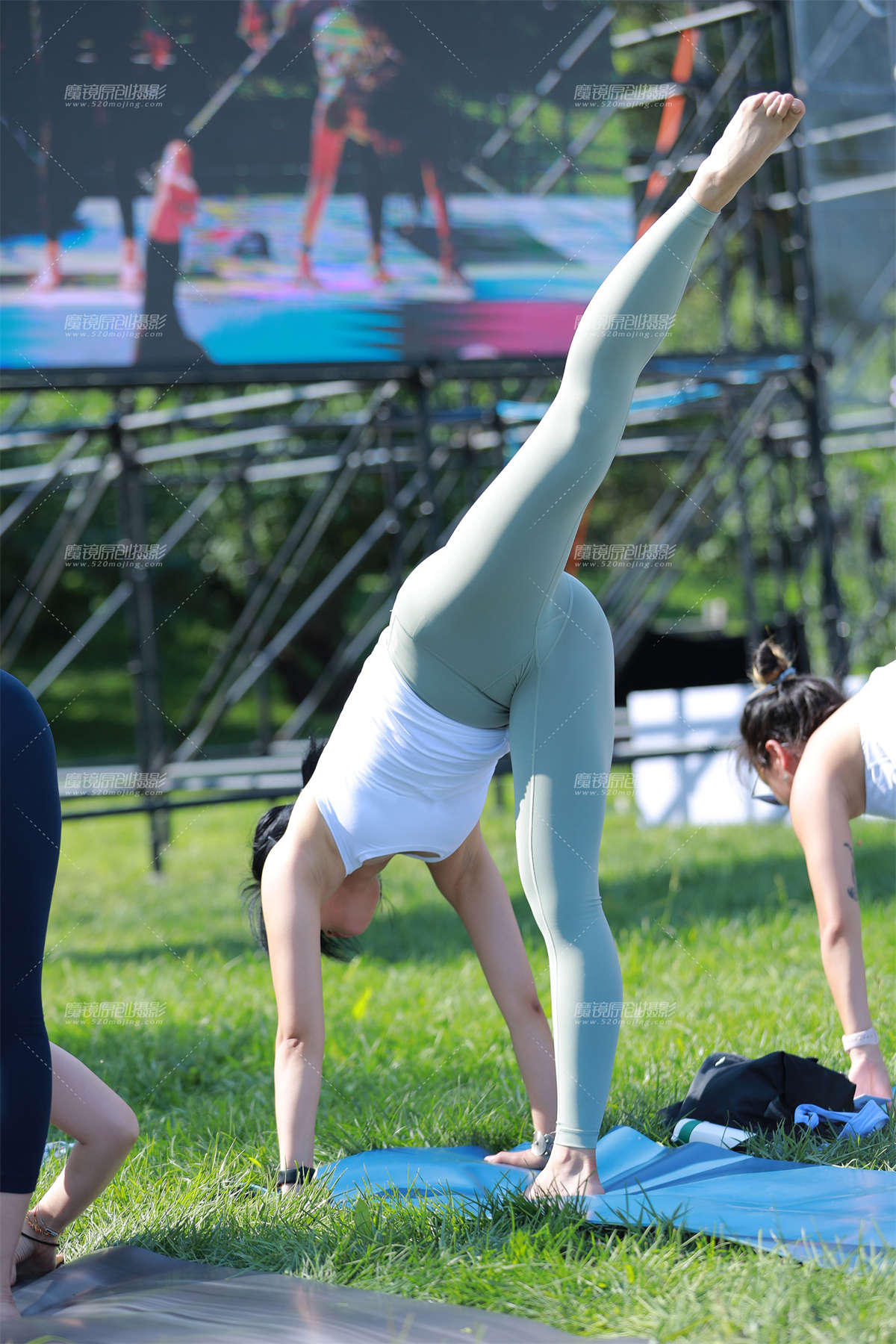 图片[2]-【小默赛帖】★舞动的美女★-日更街拍