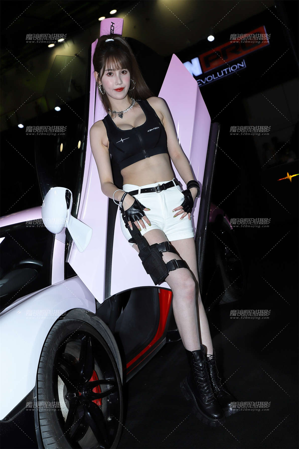 黑色抹胸 白色热裤4插图1