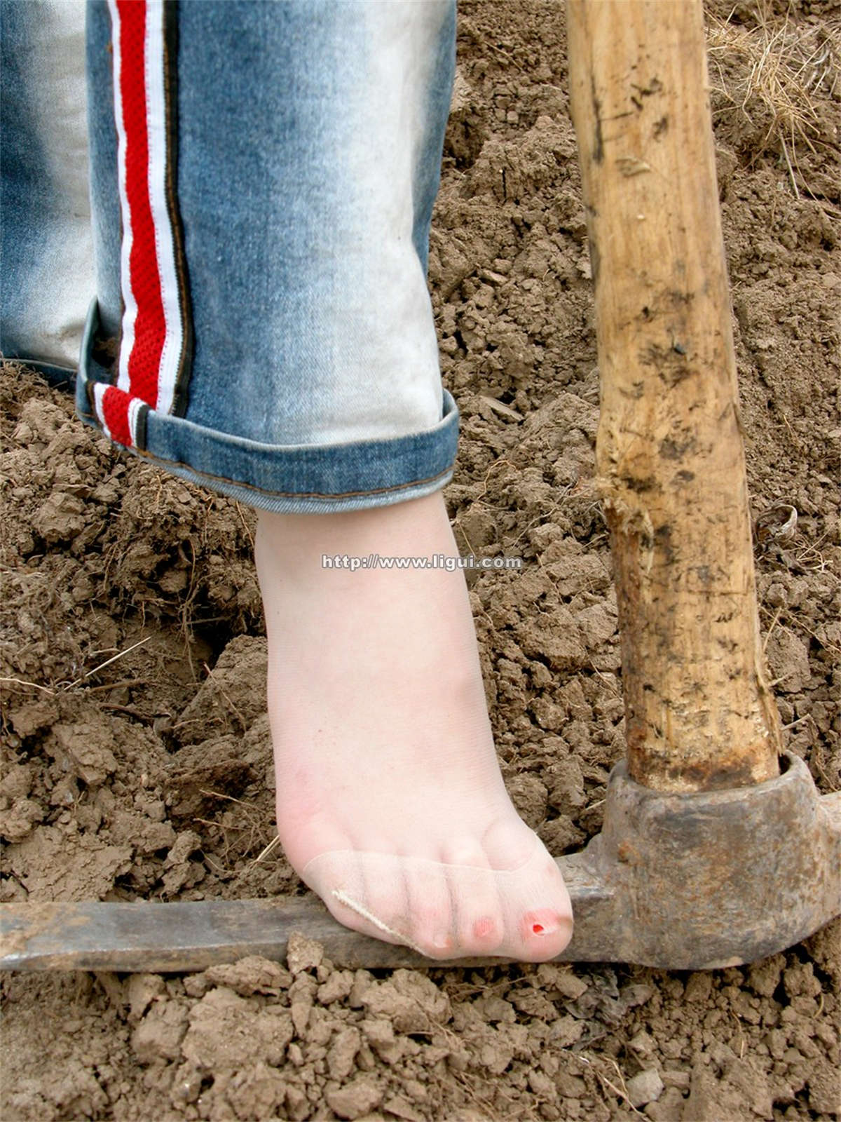 图片[2]-Ligui丽柜 2004-4-12-日更街拍