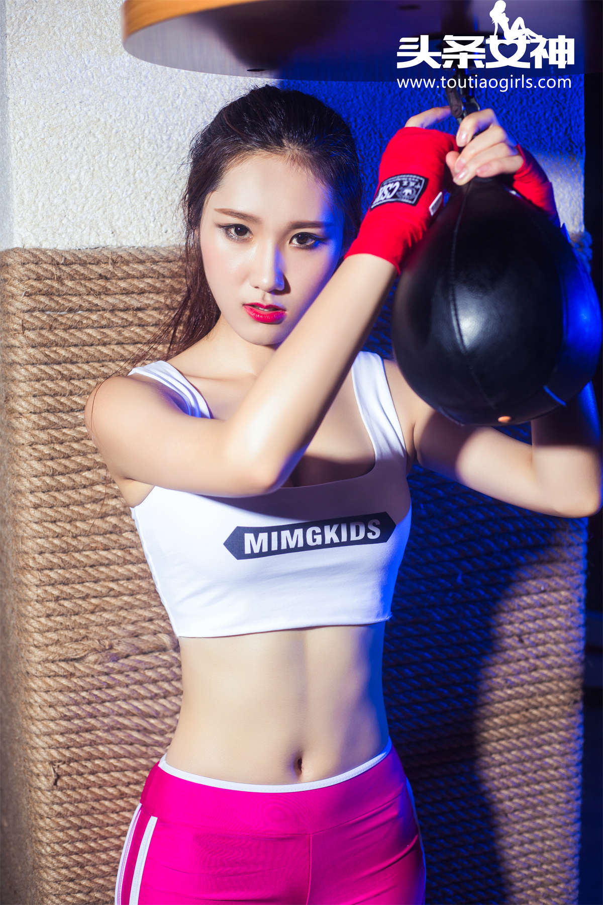 TouTiao头条女神 2016.08.27 魅惑搏击 子珂插图1