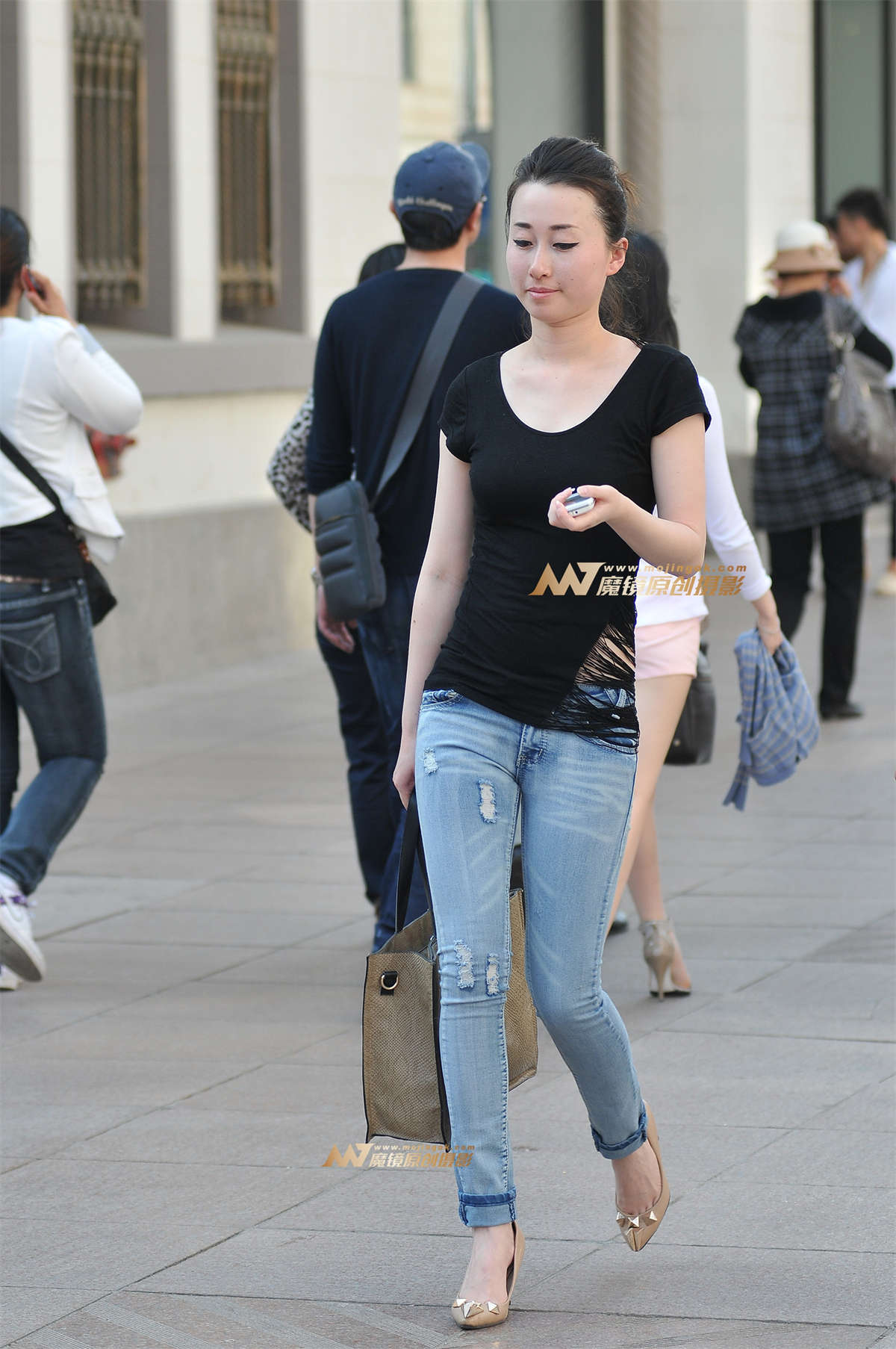 紧身牛仔美__-日更街拍