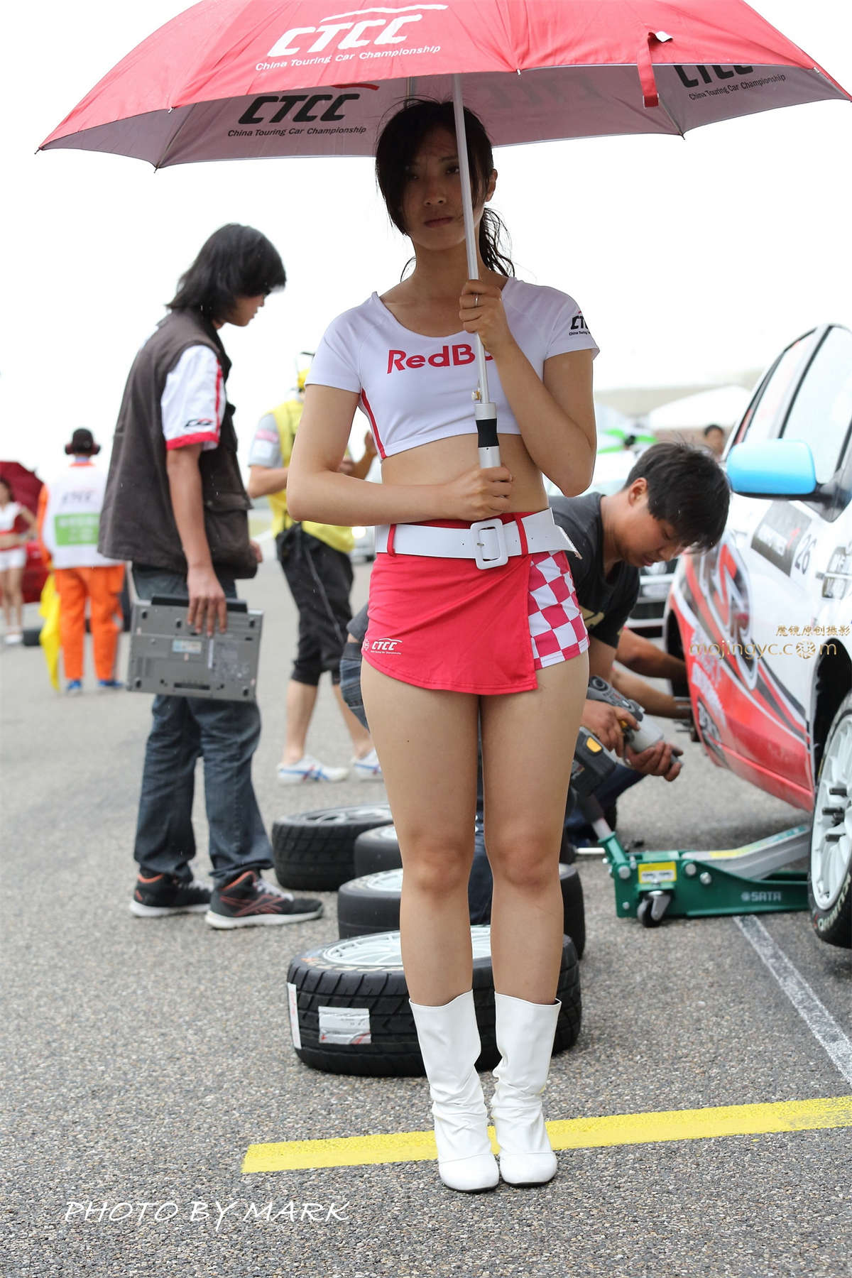 无以伦比的美臀大赛-日更街拍