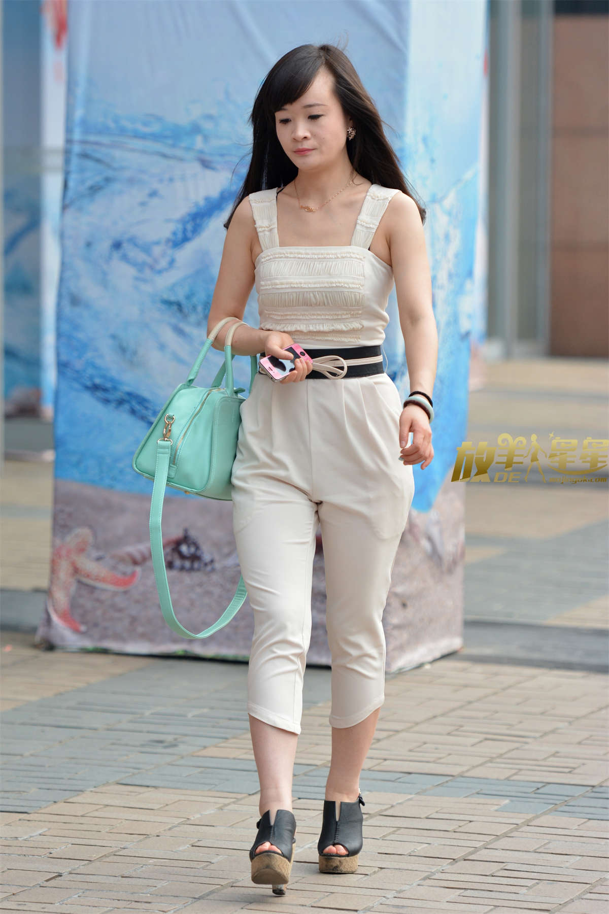 【放羊的星星】白裤少妇【9P】-日更街拍