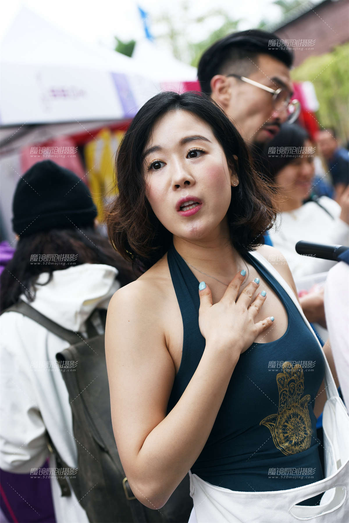 【咔喳赛帖】极品白裤-日更街拍