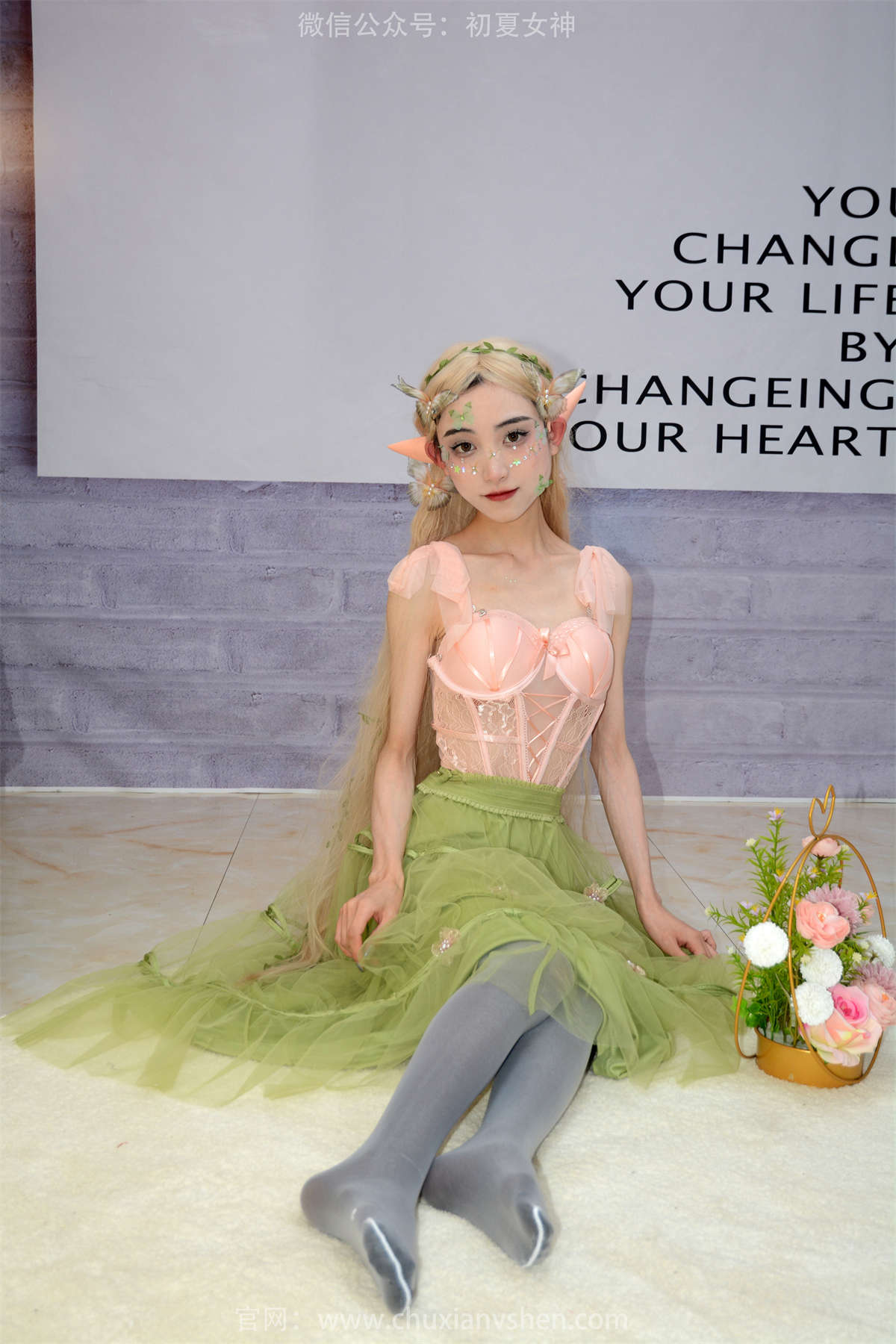 图片[2]-初夏女神 NO.245 柒柒 精灵之光-日更街拍