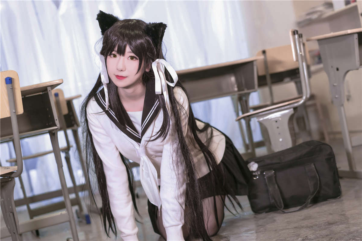 知名动漫博主-弥音音No.24 爱宕制服-日更街拍