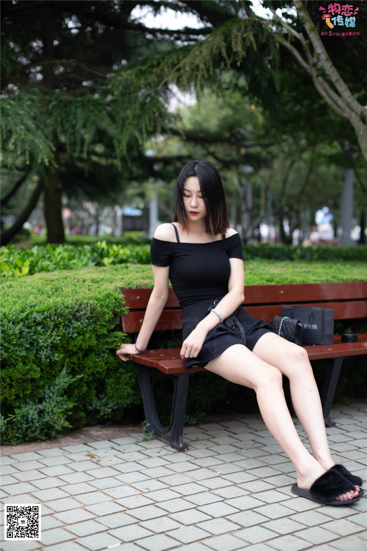 物恋传媒No.030期：乔纳：高冷御姐，烈焰红唇-日更街拍