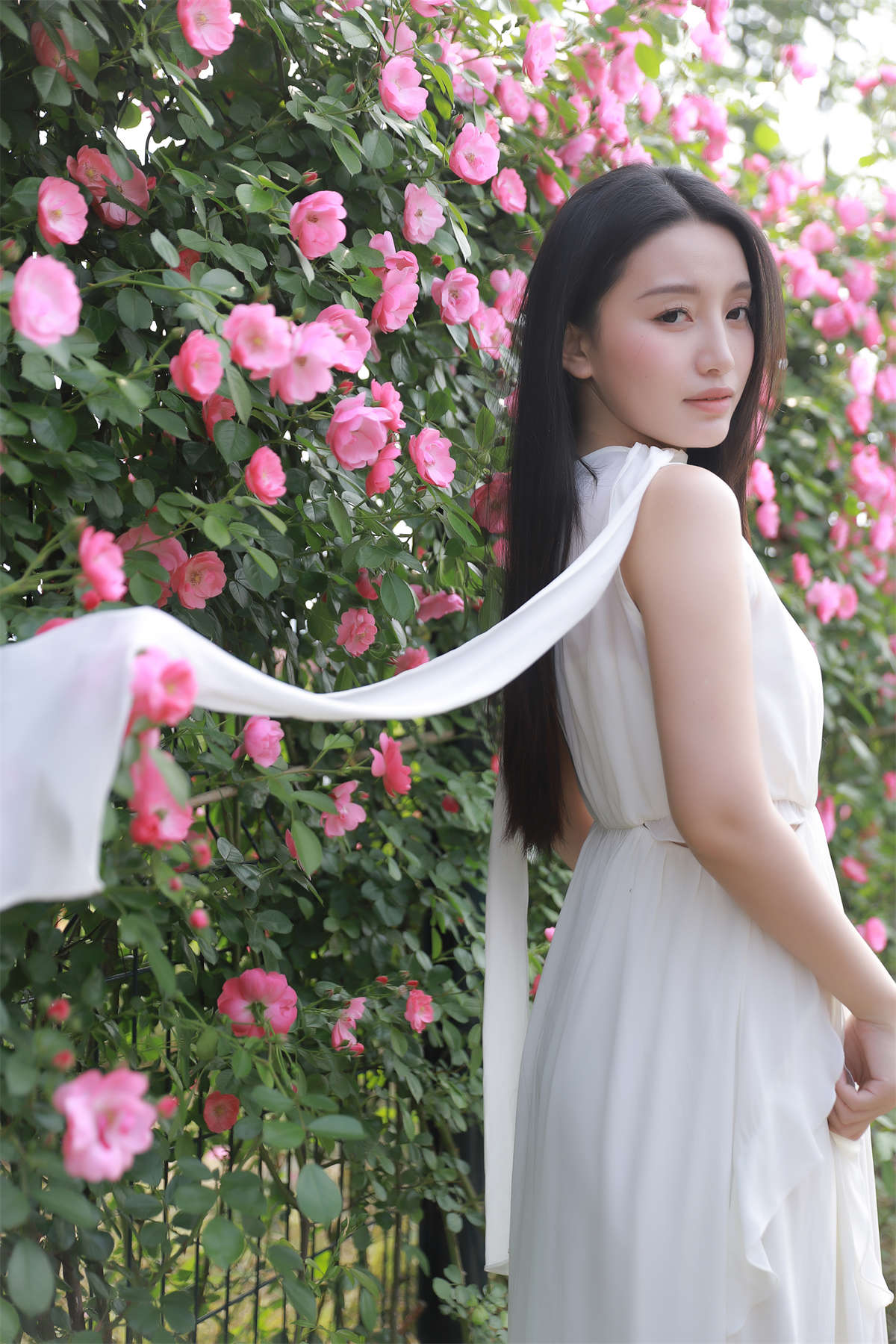 YITUYU艺图语 2024.06.08 白昼日 婧仔jinns-日更街拍
