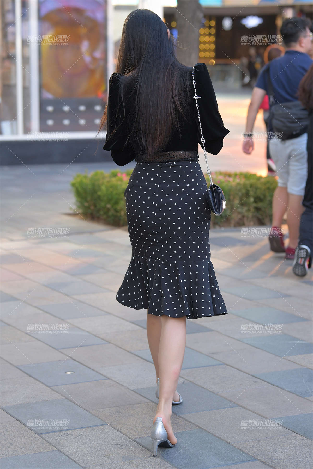 【红石赛贴】气质美女插图1