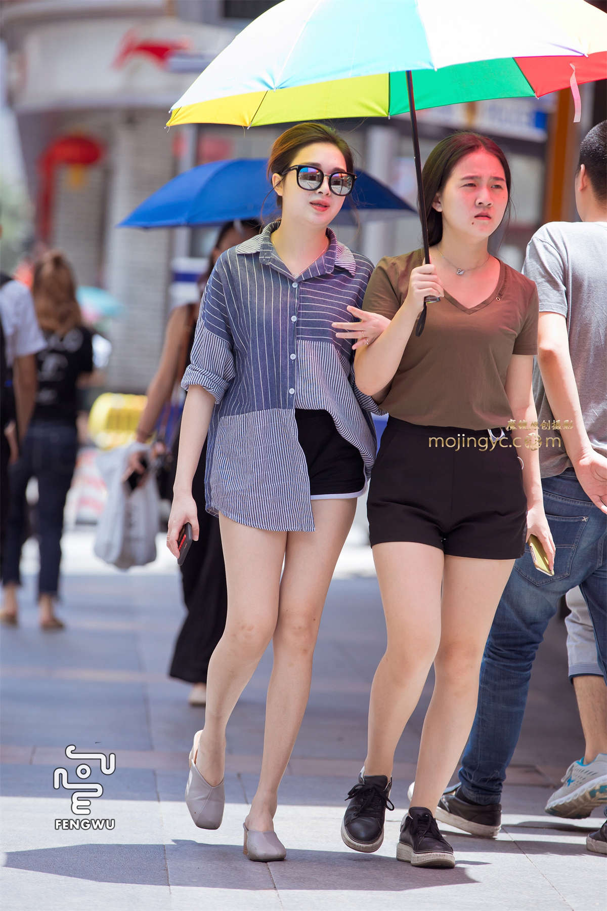 图片[2]-热裤，美腿，美女（10）-日更街拍