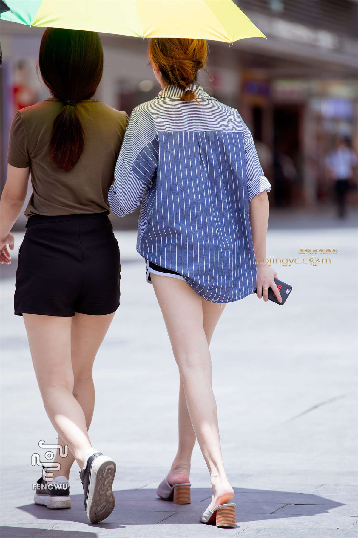 热裤，美腿，美女（10）-日更街拍