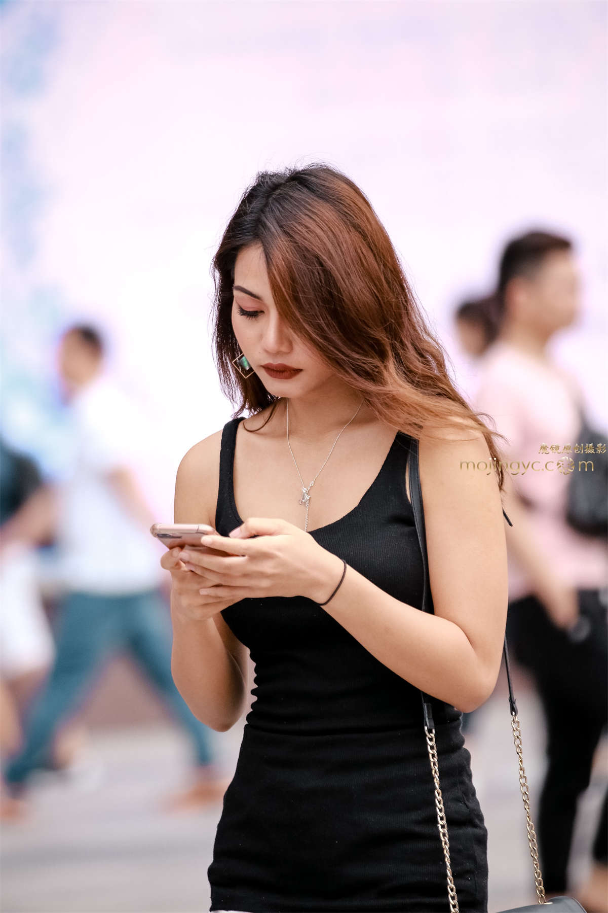 图片[2]-五官精致的泰国妹妹-日更街拍