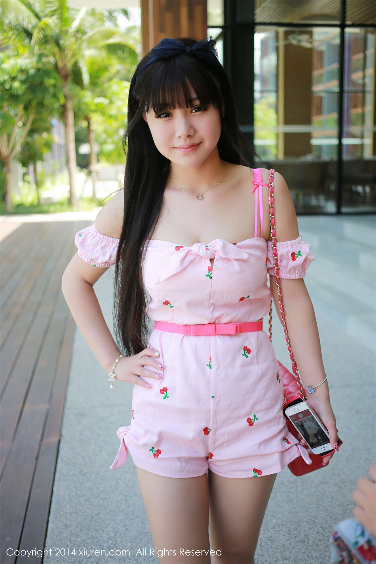 Xiuren秀人网 2014.07.26 NO.182 Barbie可儿-日更街拍