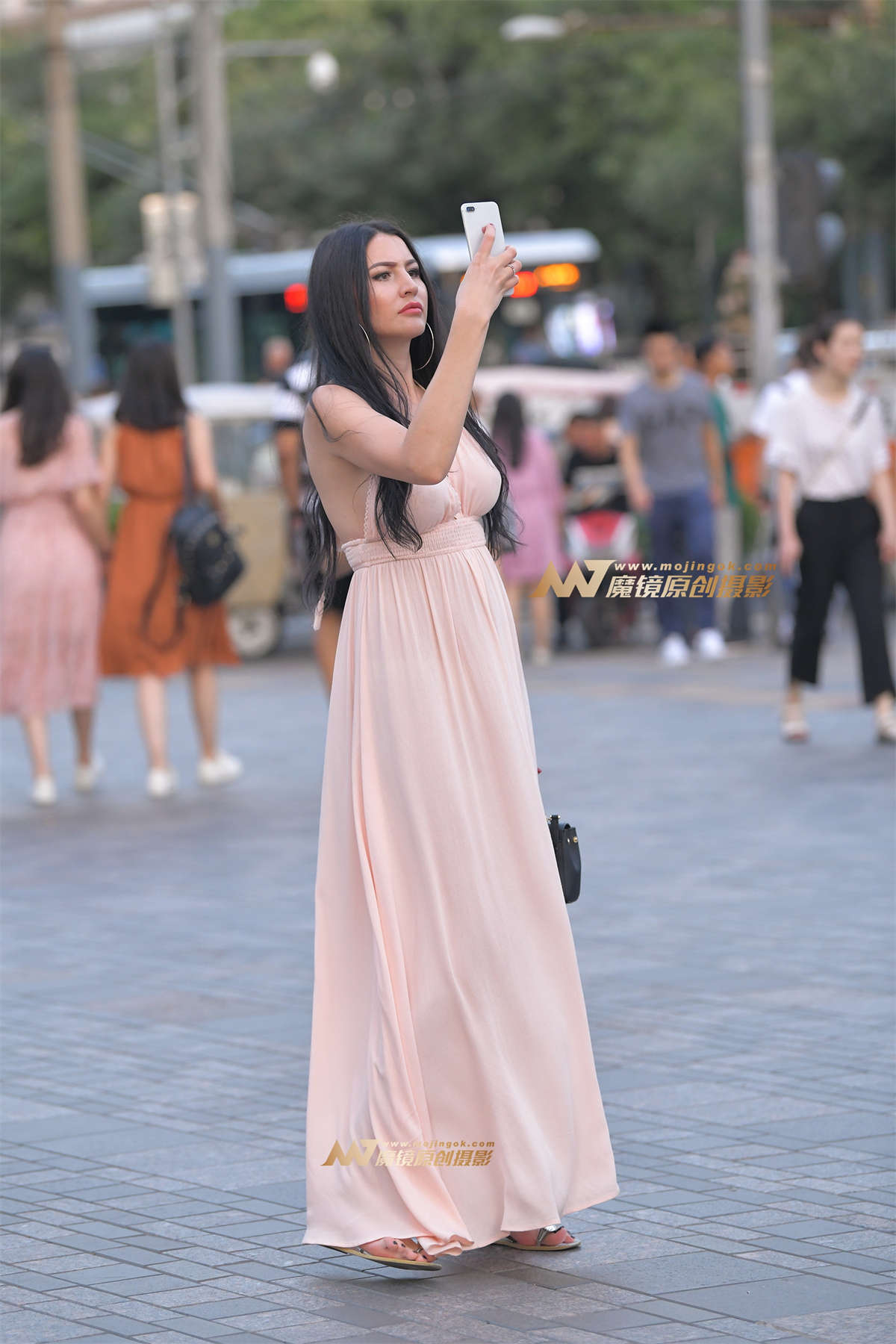 【红石赛帖】灵动的裙摆-日更街拍