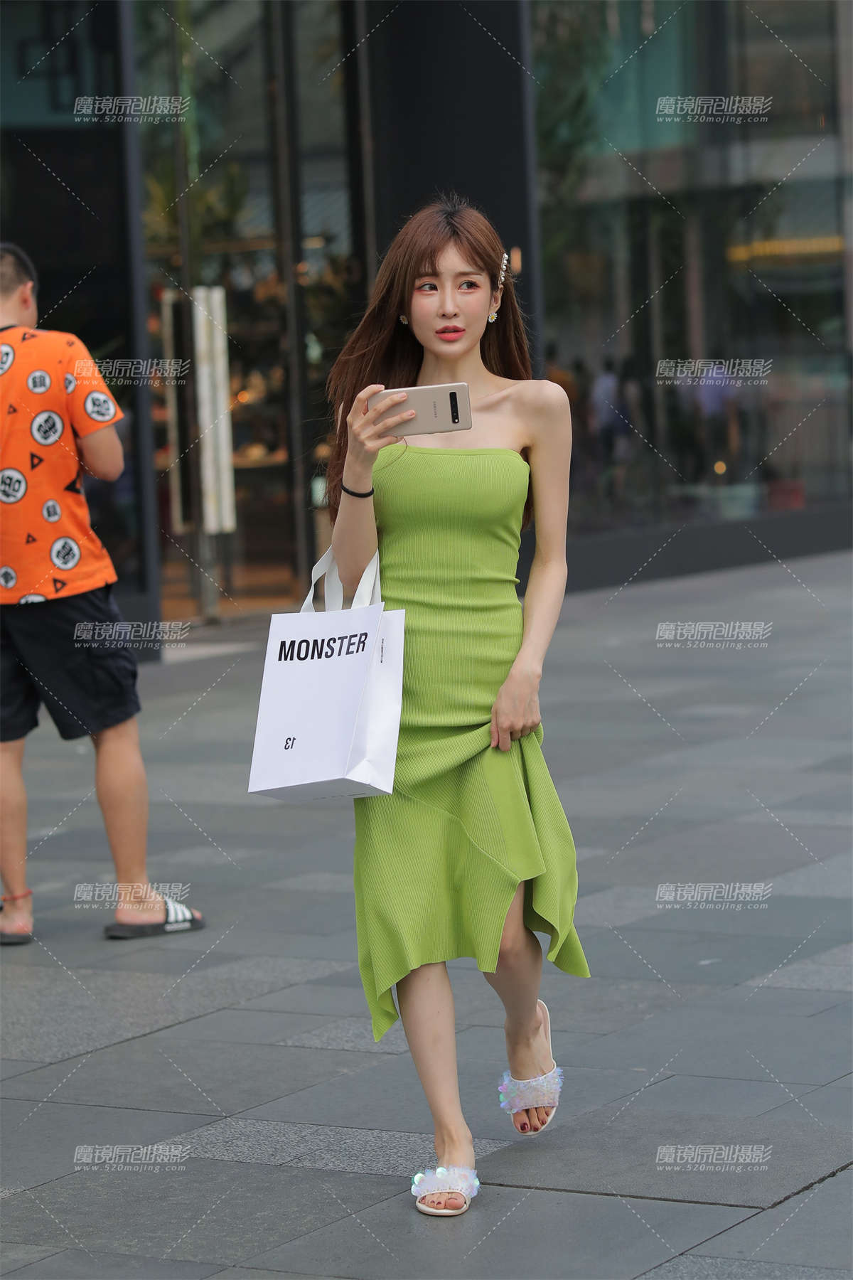 【凯恩赛贴】柔美可人的韩国小姐姐-日更街拍