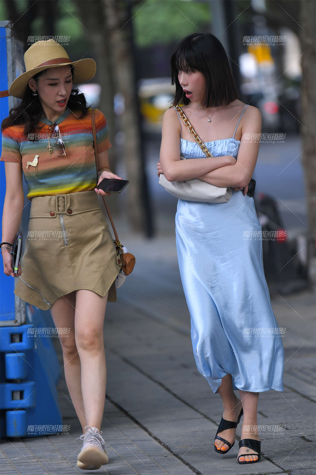 【咔喳赛帖】街中兰色-日更街拍