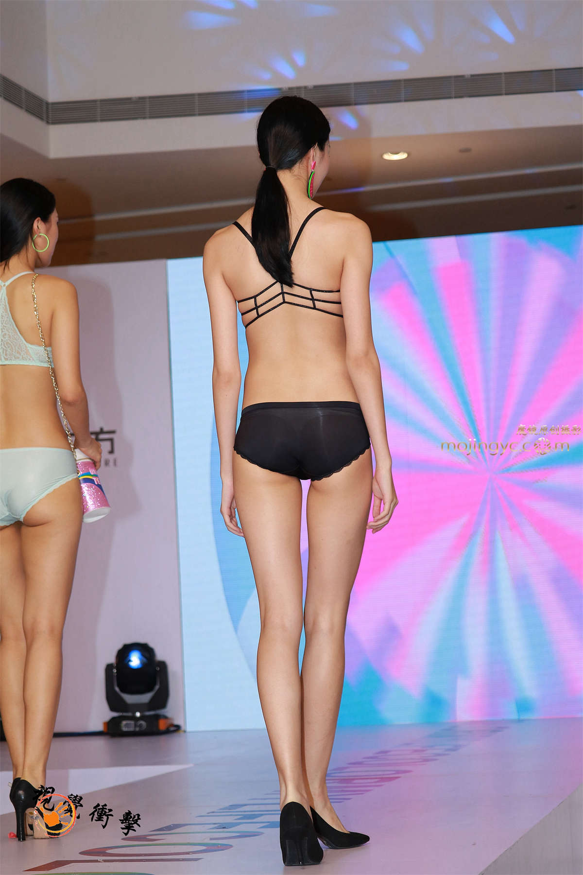 图片[2]-九方-T台内衣秀 II-日更街拍
