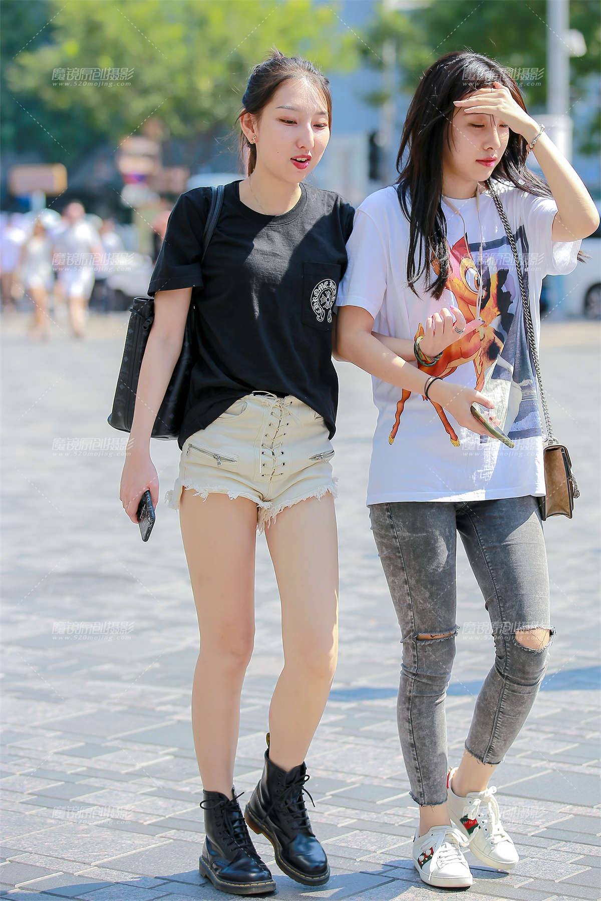 热裤小妹-日更街拍