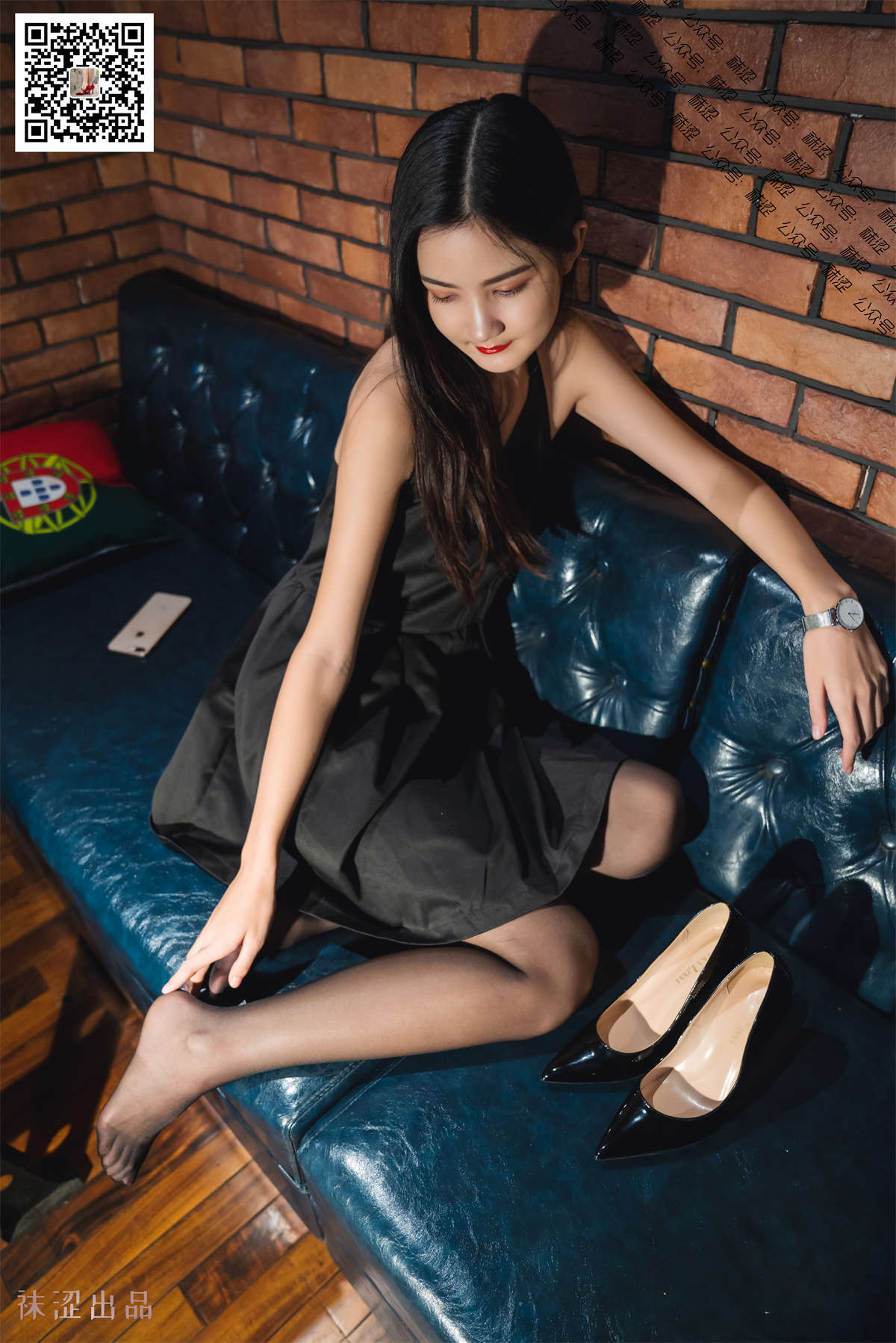 袜涩写真 VOL.040 安妮 极致黑丝图集-日更街拍