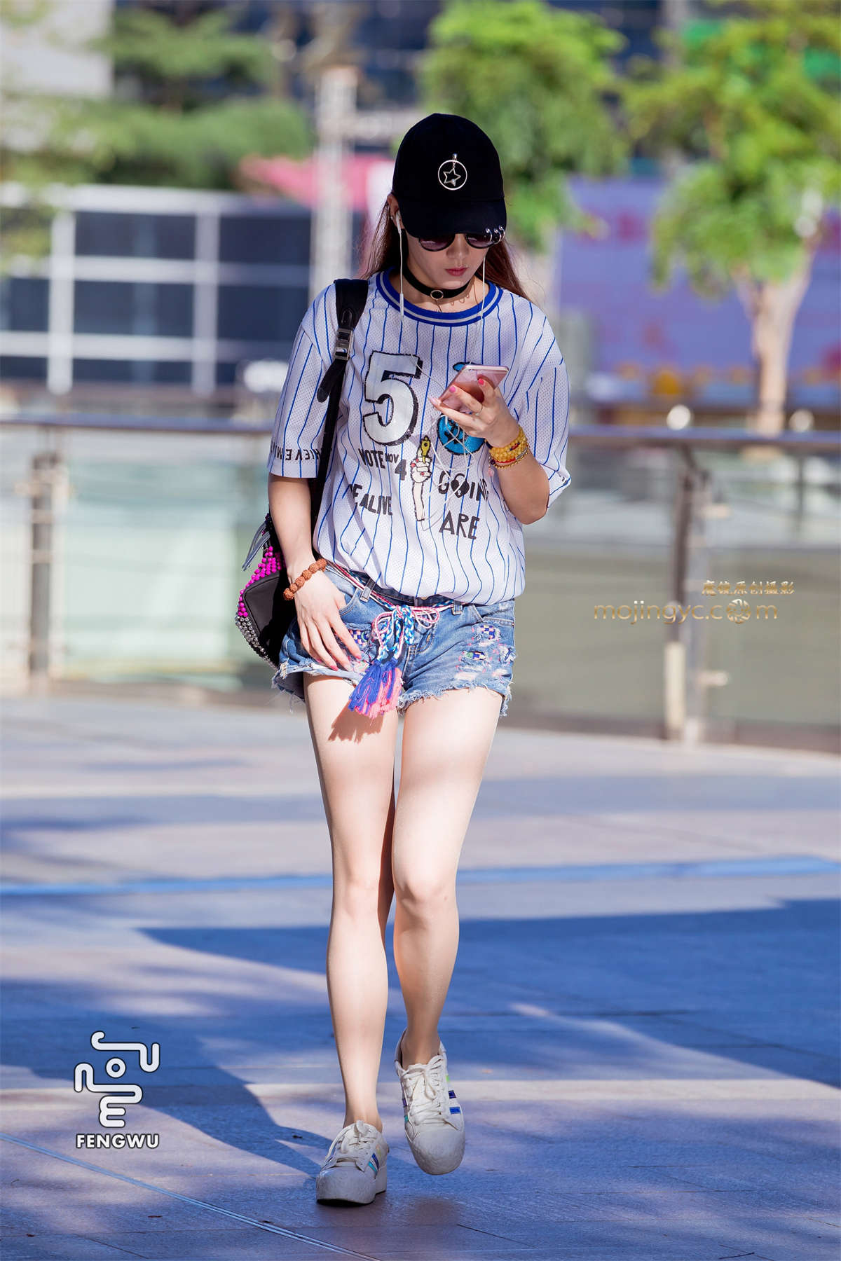 图片[2]-热裤，肉丝，运动鞋，美女（11）-日更街拍