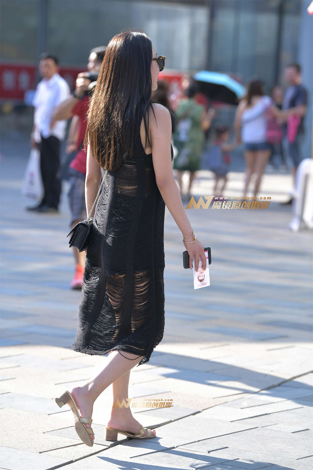 图片[2]-【红石赛帖】镂空性感少妇-日更街拍