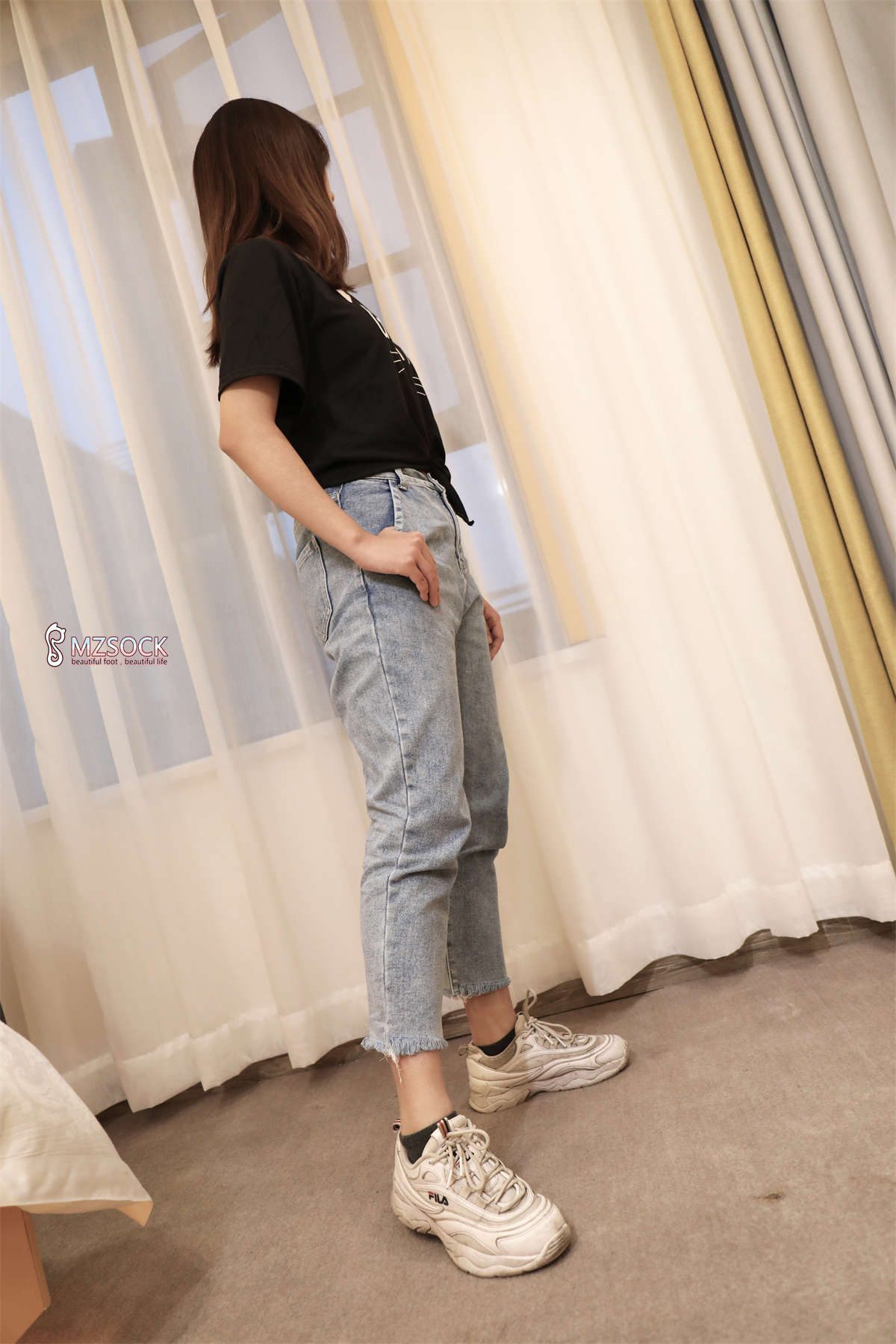 图片[2]-MZSOCK-2019 NO.078 小怡-日更街拍