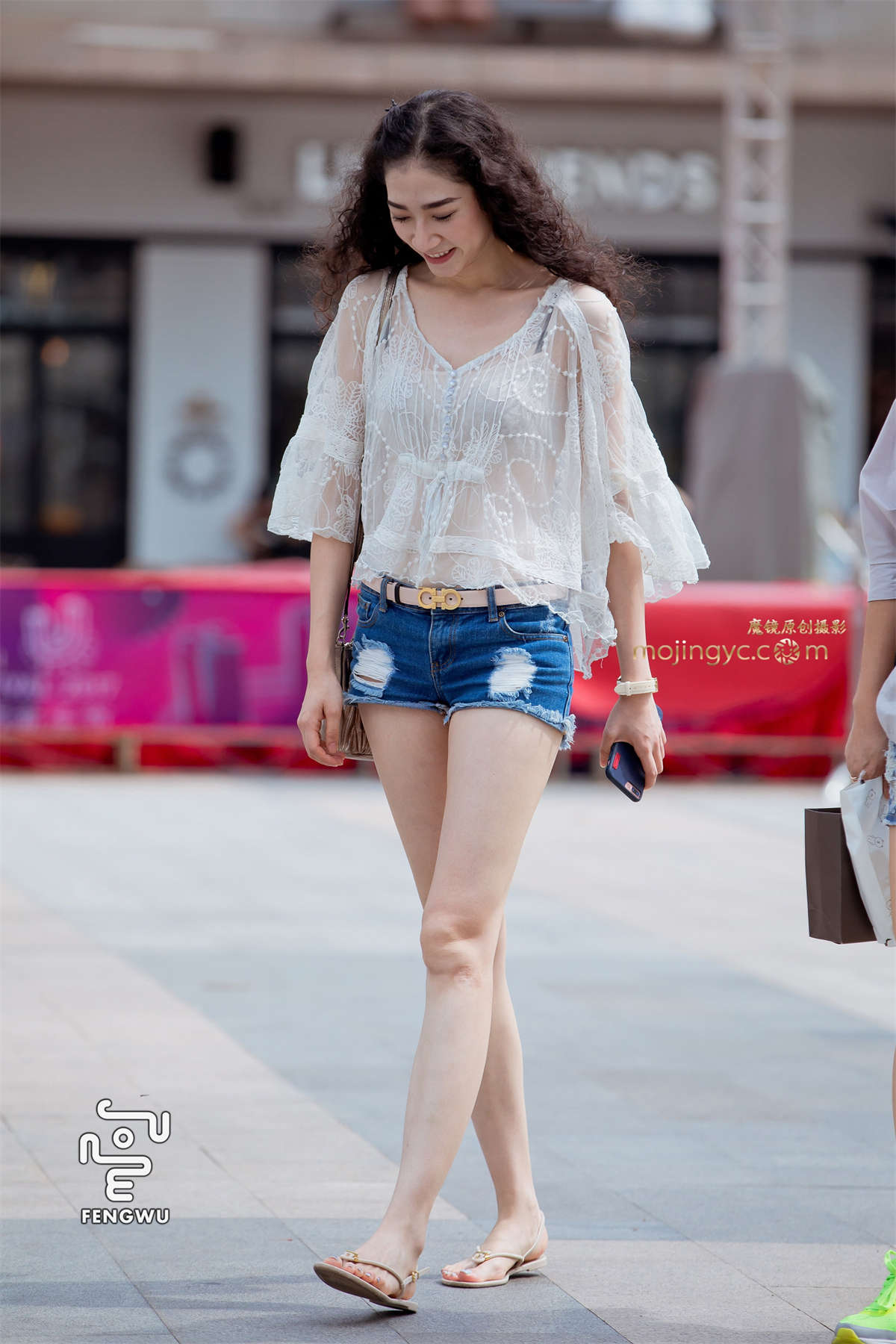 热裤，长腿，平底凉鞋（12）-日更街拍