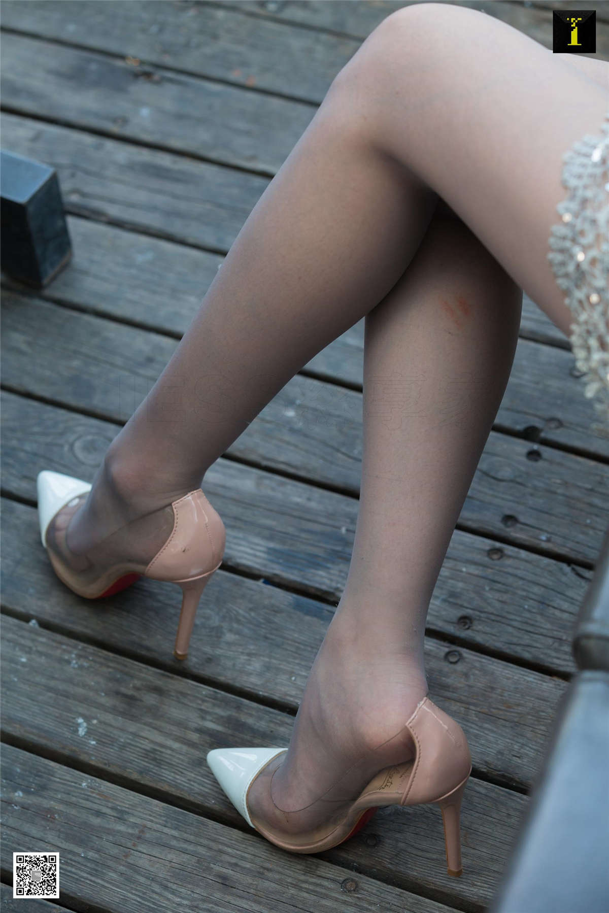 图片[2]-IESS异思趣向 丝享家650期：紫薇 湖畔旁的紫薇-日更街拍