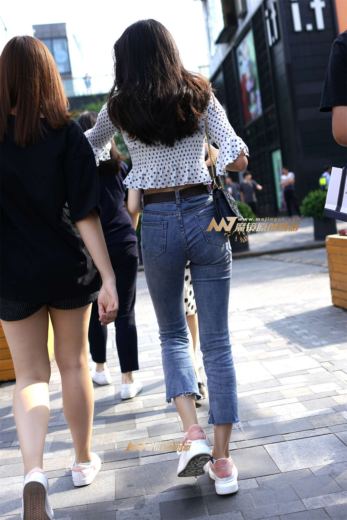 图片[2]-蓝牛眼镜街拍-日更街拍