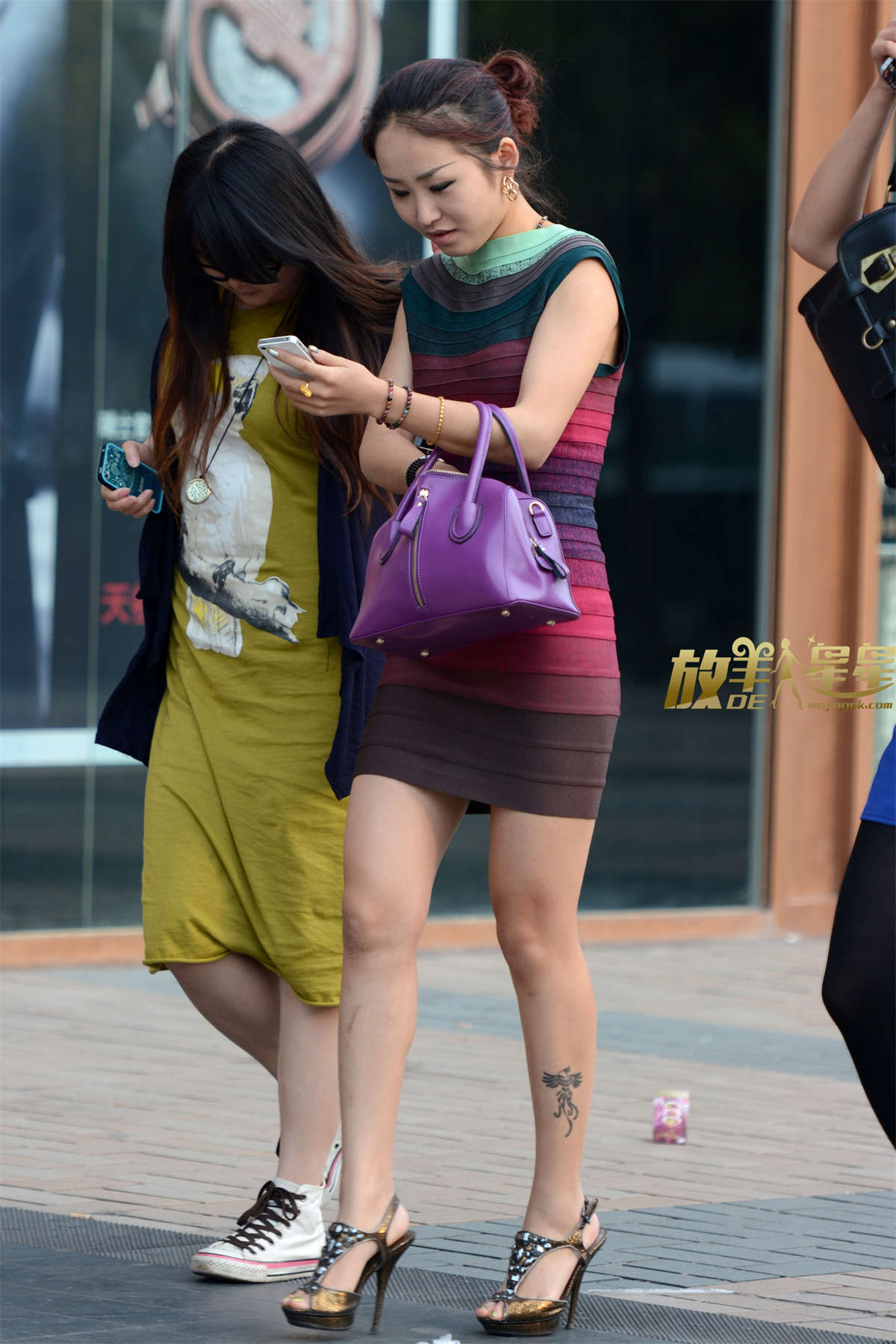 【放羊的星星】短裙裸腿鱼嘴凉高【9P】插图1