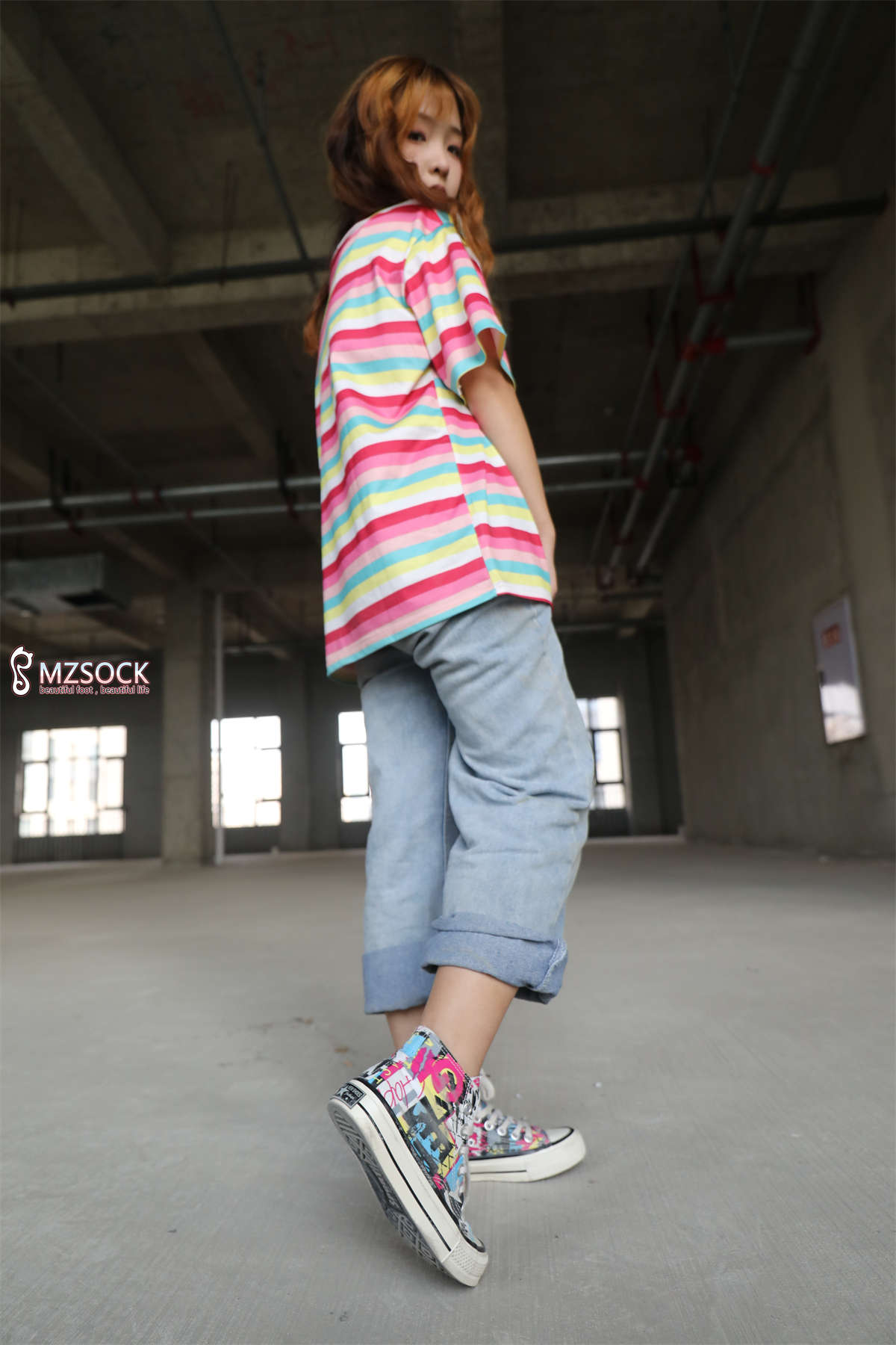 MZSOCK-2019 NO.081 Ella-日更街拍